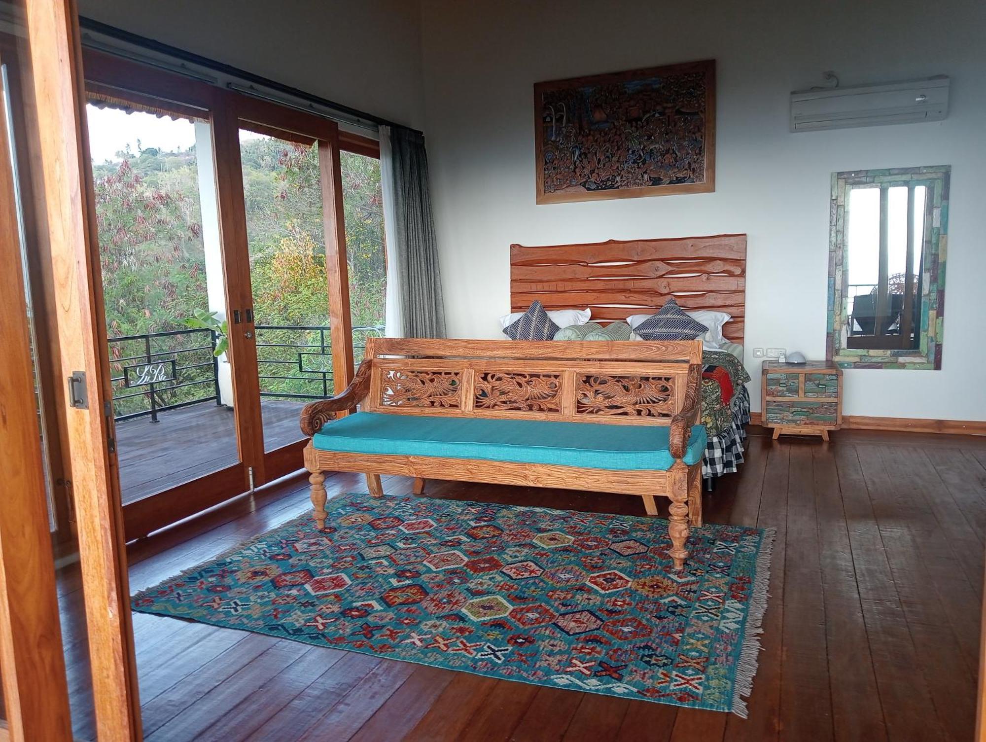 Liri Villa - Ocean, Hills, Valley View โลวินา ภายนอก รูปภาพ